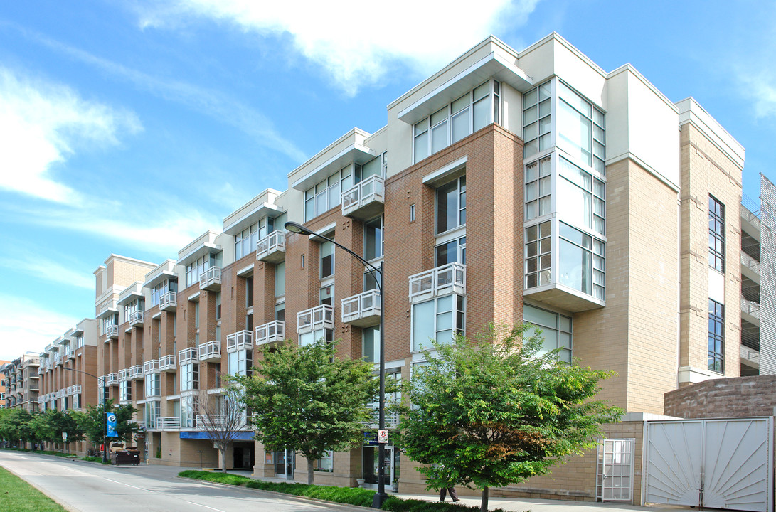 Gateway Lofts in Charlotte, NC - Building Photo