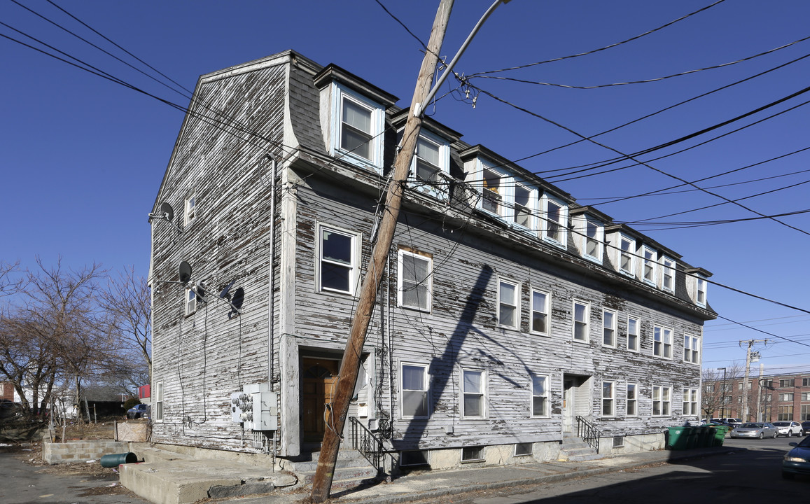 227-229 Church St in Lowell, MA - Building Photo