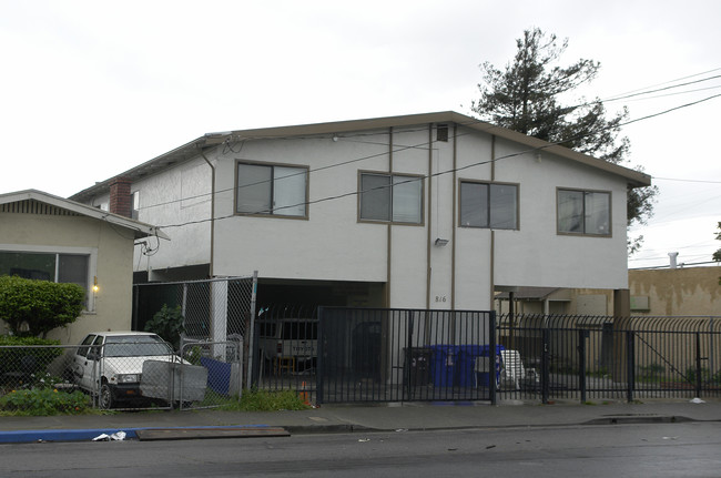 816 Pennsylvania Ave in Richmond, CA - Foto de edificio - Building Photo