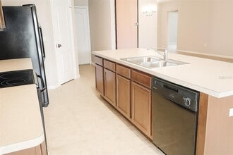 1405 Wallace Manor Pass in Winter Haven, FL - Building Photo - Building Photo