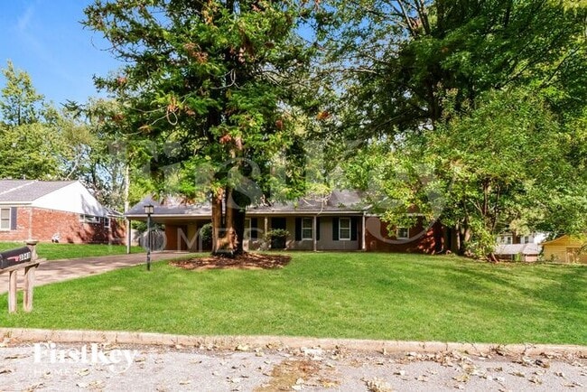 property at 3040 Wade St