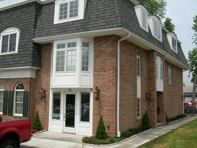 83 Market St, Unit 83B