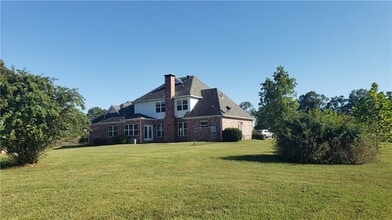 17803 Campbell Ln in Fayetteville, AR - Building Photo - Building Photo