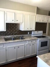 611 McEwen St in Big Spring, TX - Building Photo - Building Photo