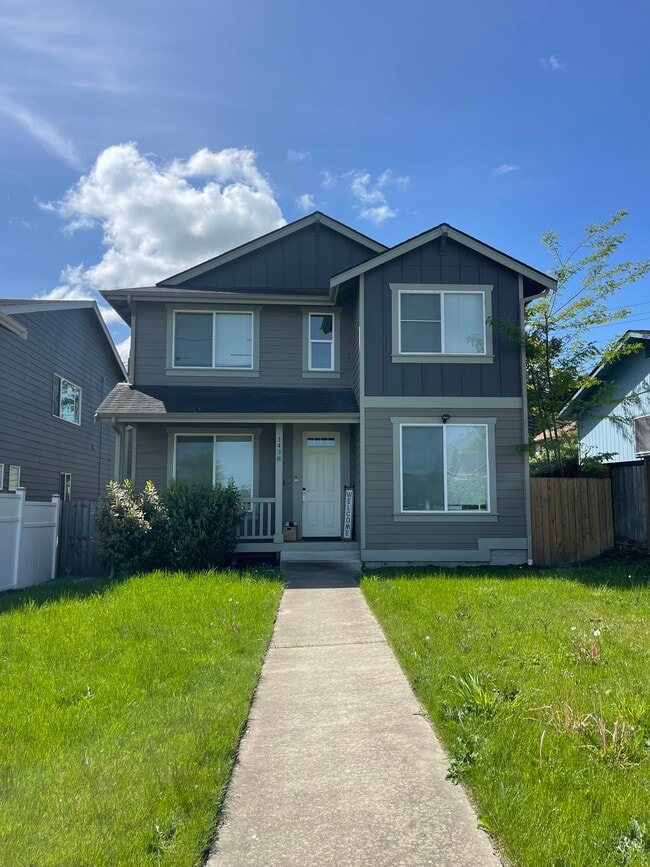 property at 1438 E Morton St