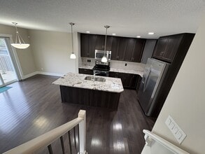 713-176 176 St SW in Edmonton, AB - Building Photo - Building Photo