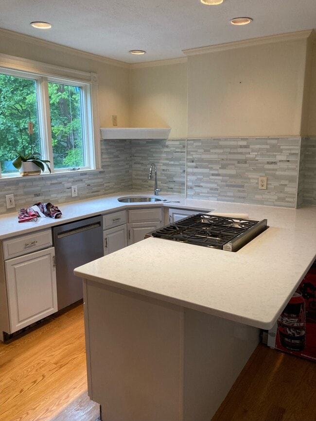 716 Franklin St, Unit 1 in Melrose, MA - Building Photo - Building Photo