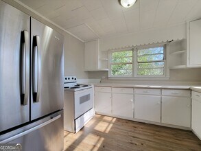 34 E New St in Winder, GA - Building Photo - Building Photo