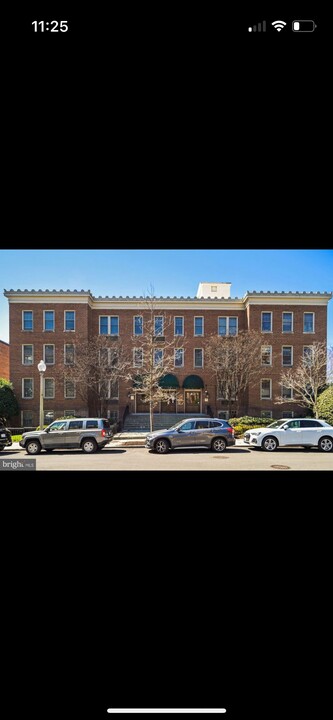 2410 20th St NW, Unit 1 in Washington, DC - Foto de edificio