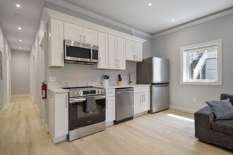 601 E State St - Fully Furnished Apartments! in Ithaca, NY - Building Photo - Building Photo
