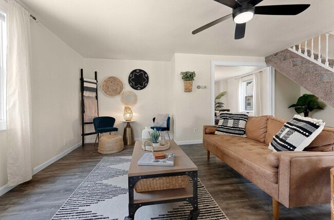 532 W 5th Ave in Oshkosh, WI - Building Photo - Building Photo