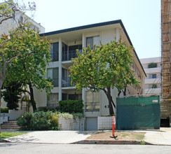 435 N Palm Dr in Beverly Hills, CA - Building Photo - Building Photo