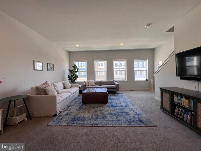 316 Starry Way Dr