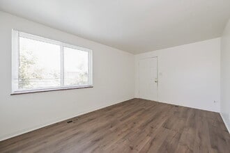 9295 E 14th Ave in Aurora, CO - Building Photo - Building Photo