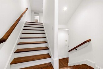 4153 Hyer St in Dallas, TX - Building Photo - Building Photo