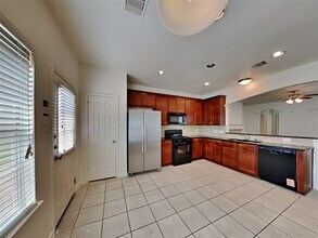 9719 Bark Ridge Ln in Houston, TX - Building Photo - Building Photo