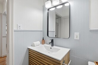 1120 Piedmont Rd in Columbus, OH - Building Photo - Building Photo