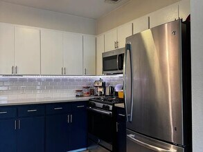 1110 Justin Ln in Austin, TX - Building Photo - Building Photo
