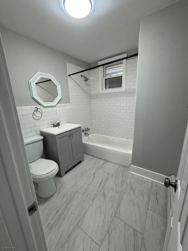 471 Irvine Turner Blvd in Newark, NJ - Building Photo - Building Photo