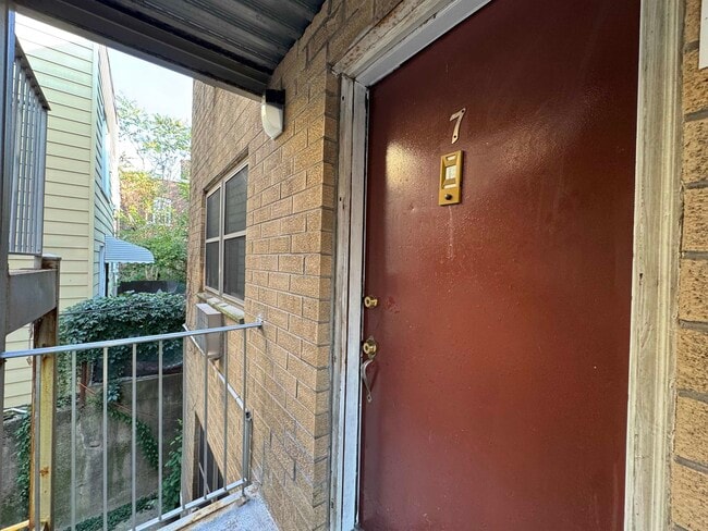 81 70th St in Guttenberg, NJ - Building Photo - Building Photo