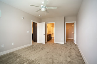 Stone Springs Apartments in Sterling, VA - Building Photo - Interior Photo