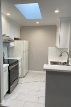 4499 Via Marisol in Los Angeles, CA - Building Photo - Building Photo