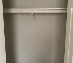 1083 Woodland Dr in Henderson, TN - Building Photo - Building Photo