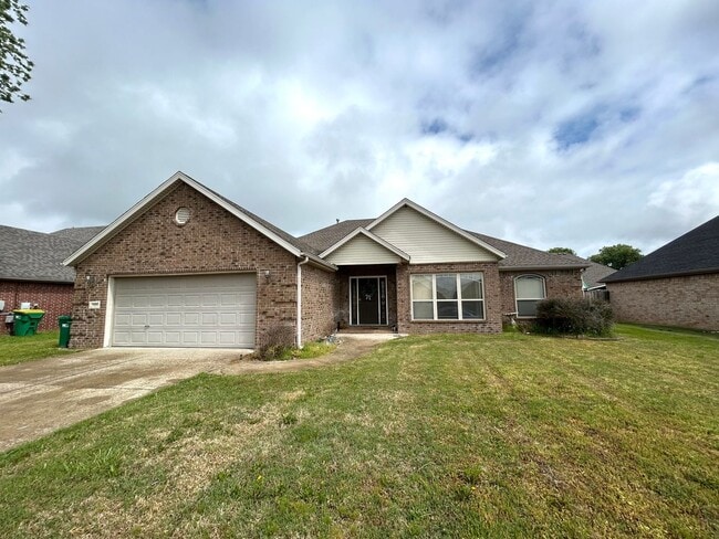 property at 1221 Coventry Ln