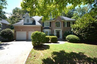 135 Brightmore Way in Alpharetta, GA - Building Photo