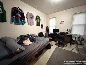 55 Hillside St, Unit 1 in Boston, MA - Building Photo - Building Photo