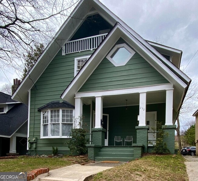 property at 232 Sydney St SE