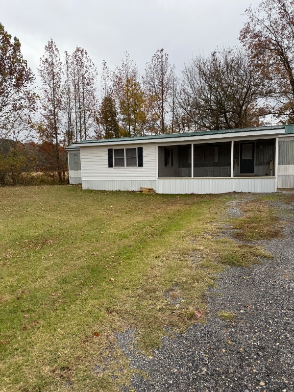 7674 Pine Branch Rd in Delmar, DE - Foto de edificio - Building Photo