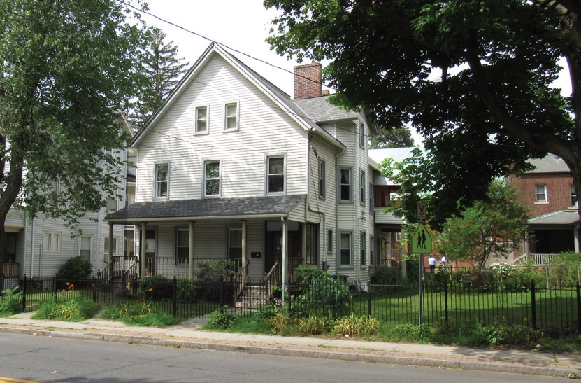 98 Capen St in Hartford, CT - Building Photo