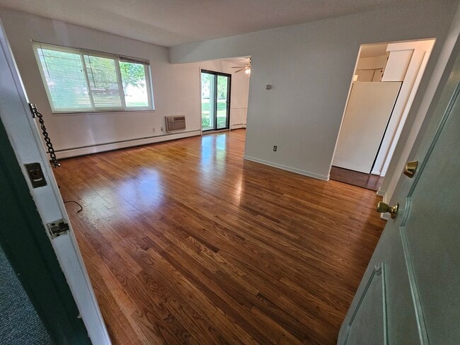4099 Telegraph Rd, Unit G 111 in Bloomfield Hills, MI - Building Photo - Building Photo