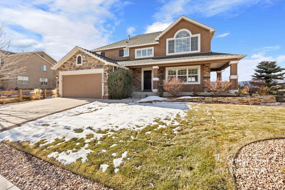 15950 Midland Valley Way in Monument, CO - Building Photo