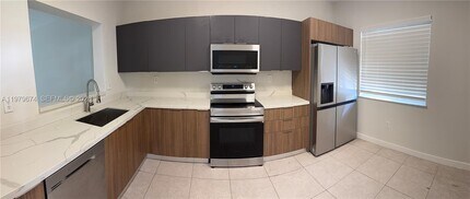 11810 NE 19th Dr in North Miami, FL - Building Photo - Building Photo