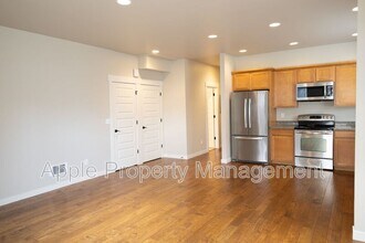 556 1/2 Prospect St in Seattle, WA - Building Photo - Building Photo