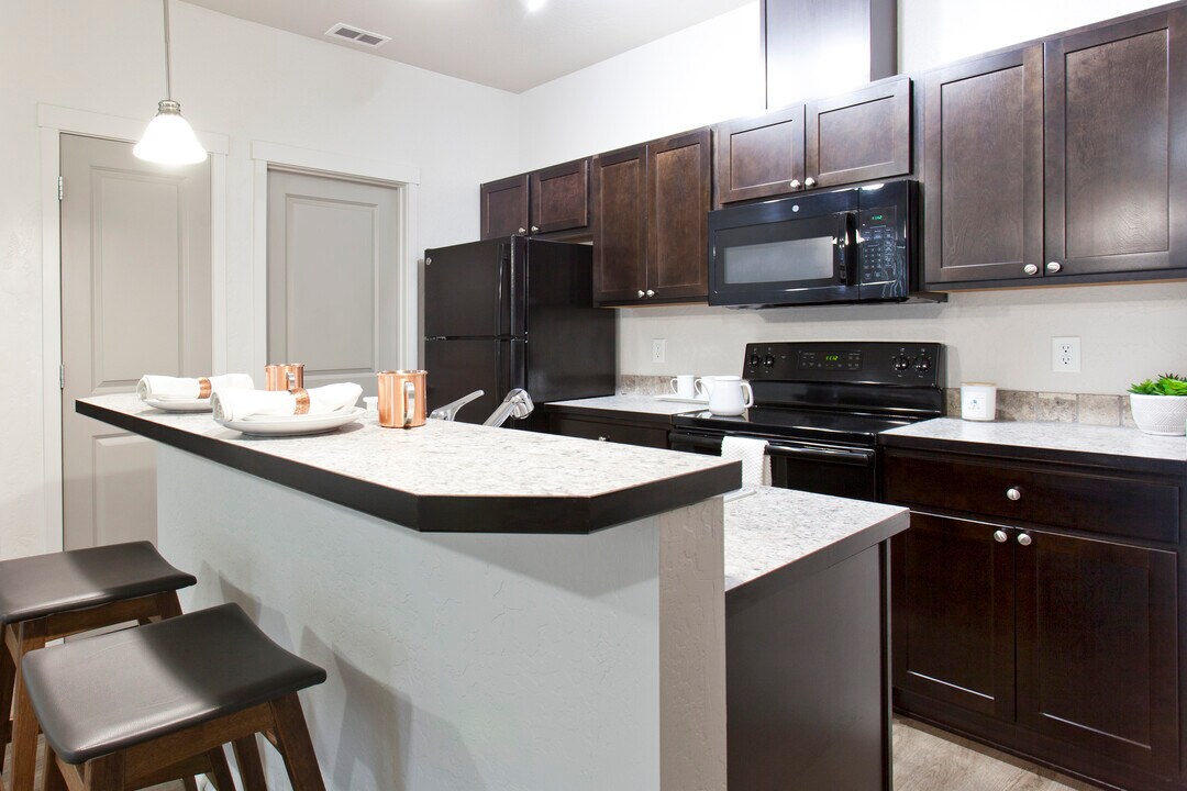 Residence at Tullamore in Post Falls, ID - Building Photo