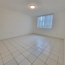 7601 Dickens Ave in Miami Beach, FL - Building Photo - Building Photo