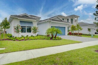 12719 Nautilus Cir in Palm Beach Gardens, FL - Foto de edificio - Building Photo