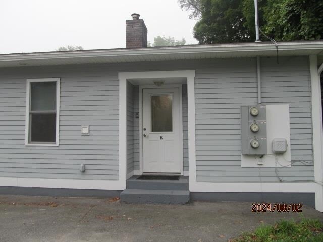 576 Main St in Claremont, NH - Building Photo