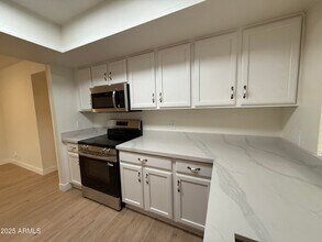 1623 E Bluefield Ave in Phoenix, AZ - Building Photo - Building Photo