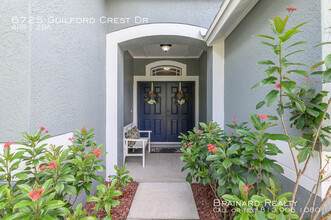 6725 Guilford Crest Dr in Apollo Beach, FL - Building Photo - Building Photo