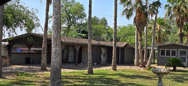1709 E Sioux Rd