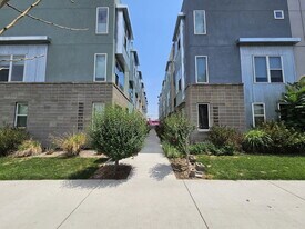 868 Kalamath St in Denver, CO - Building Photo