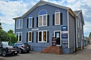 1712 Mount Vernon Ave, Unit D in Alexandria, VA - Building Photo