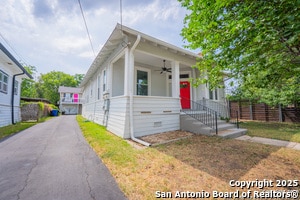 2007 S Presa St in San Antonio, TX - Building Photo - Building Photo