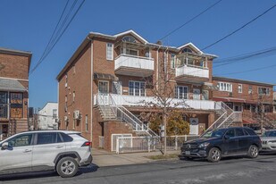 50 Bay 37th St in Brooklyn, NY - Building Photo