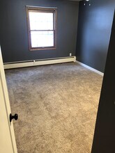 815 Smetana Rd in Hopkins, MN - Building Photo - Building Photo