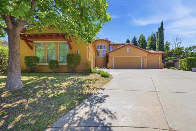 property at 4319 Cadee Ct